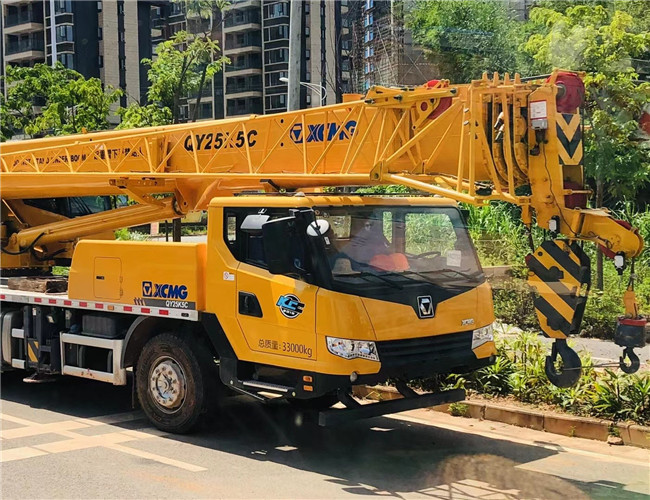 神农架大件设备吊装租赁吊车